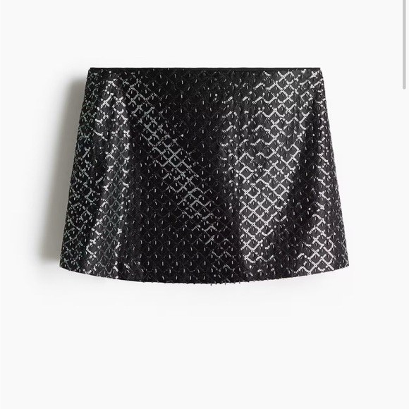 NWT Elegant Black Patterned Women's Mini Skirt - Picture 1 of 4